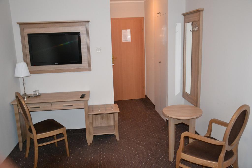 Hotel&Restauracja Zlote Runo Góra Kalwaria Oda fotoğraf