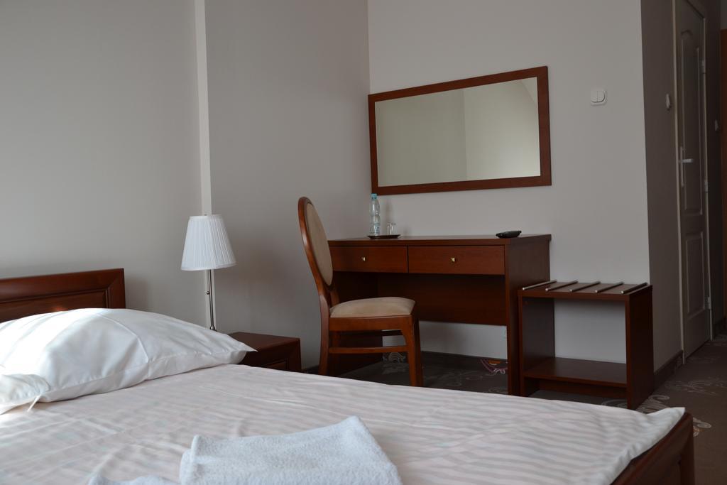Hotel&Restauracja Zlote Runo Góra Kalwaria Oda fotoğraf
